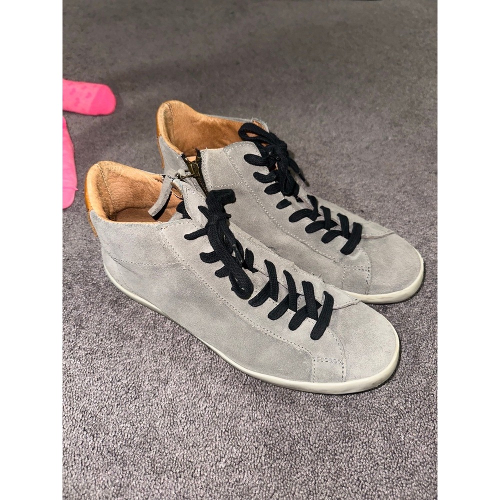 Matt bernson brown suede high tops size 8